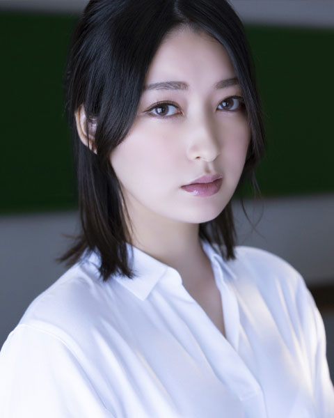 藤井一夜(藤井いよな)个人资料照片